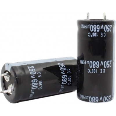 680UF 250V Ø 25 x 40mm...