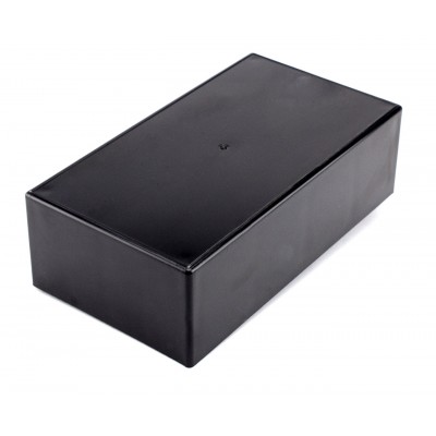 CAJA PLASTICO NEGRA...